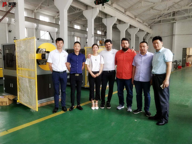 聽說，貝朗數(shù)控彎線機(jī)廠家來了外國客戶參觀？