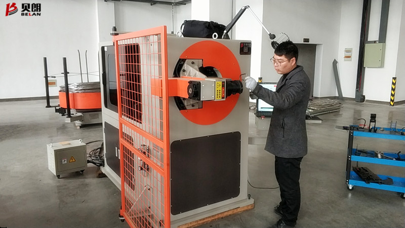 貝朗的自動(dòng)鋼絲折彎怎么這么容易學(xué)會(huì)？