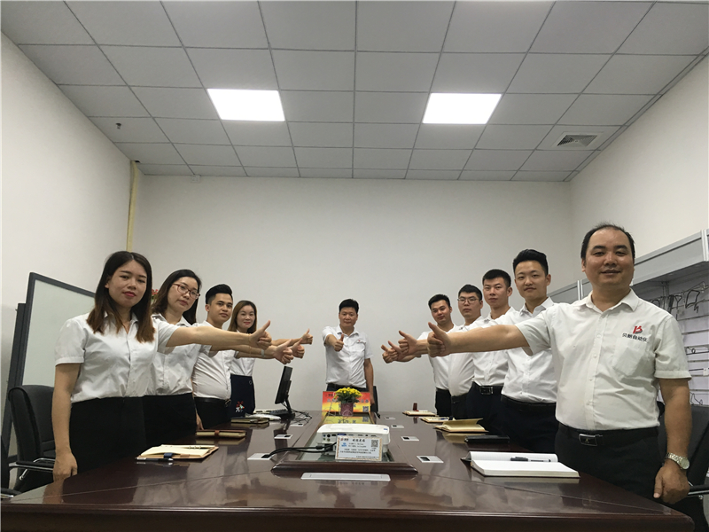 貝朗鋼絲自動(dòng)成型機(jī)著裝、工作的要求是什么？